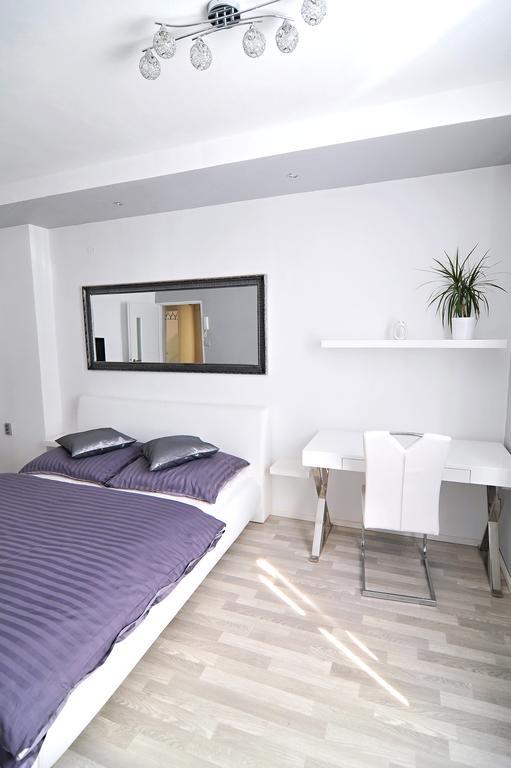Avax Apartment Ліберець Екстер'єр фото