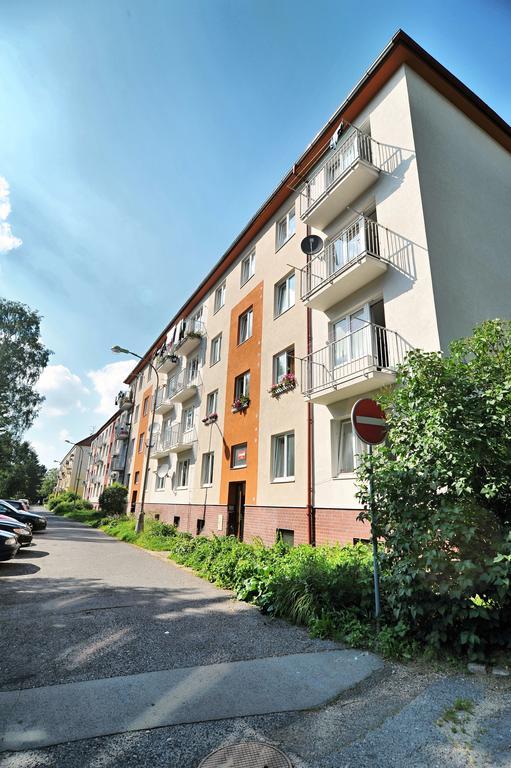 Avax Apartment Ліберець Екстер'єр фото